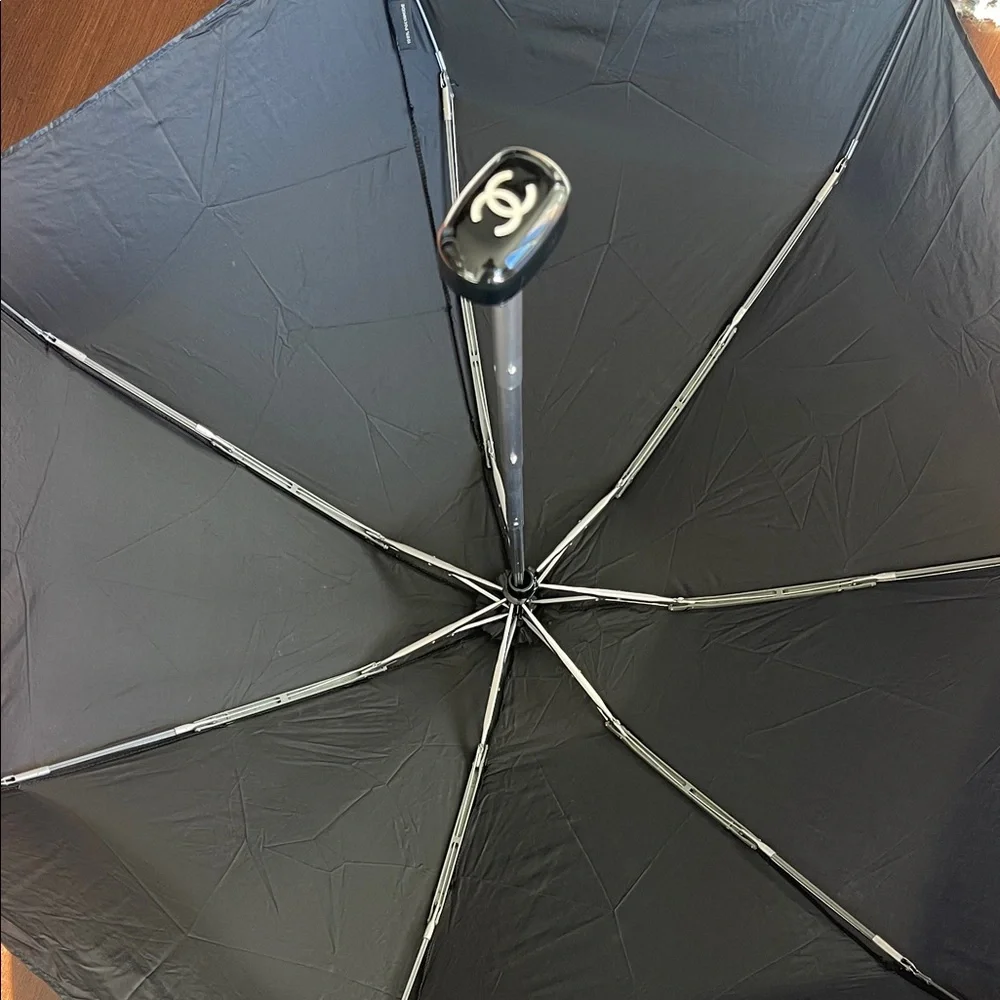 Chanel Black Umbrella Collectible piece - Picture 5 of 13